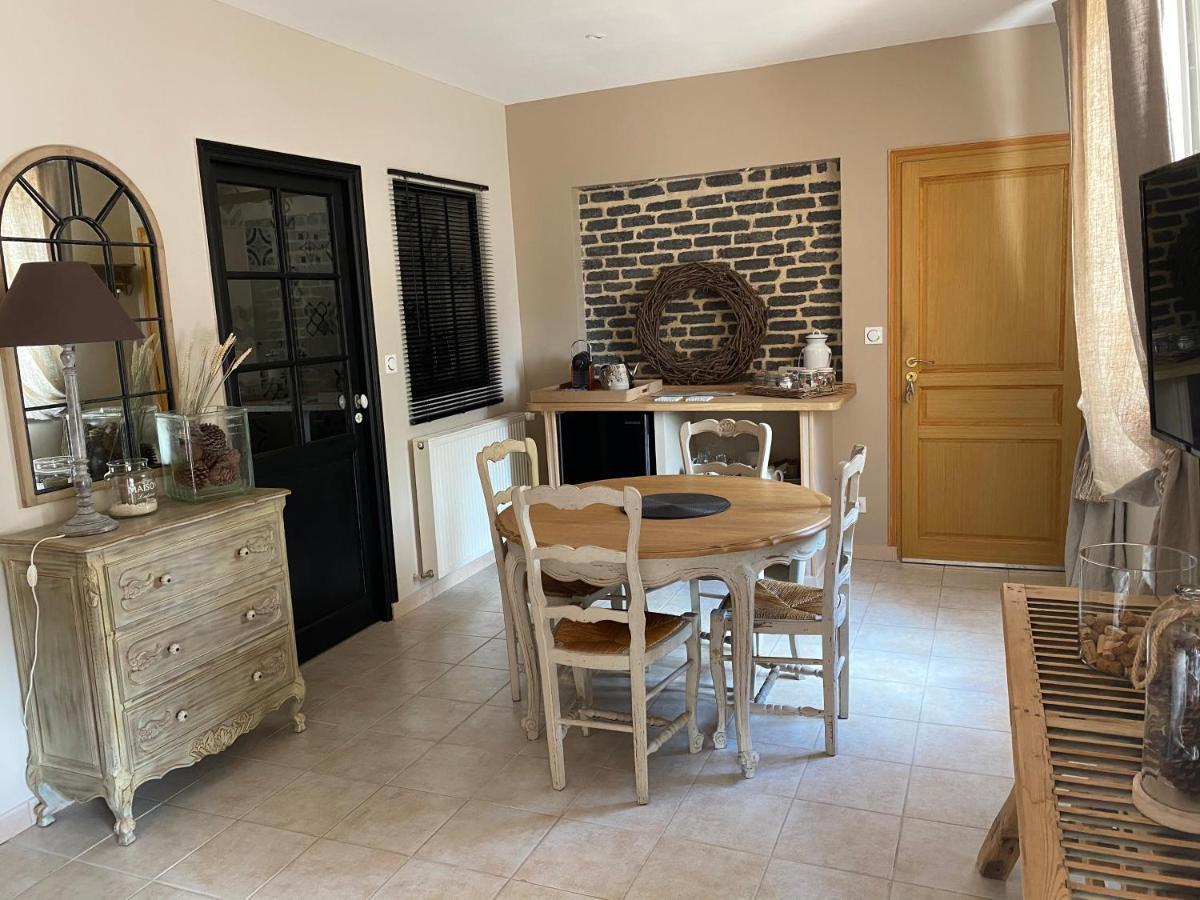 Chambres D Hotes La Suite Du 12 Brie  エクステリア 写真